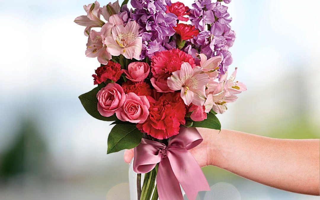 Express Your Emotions with Beautiful Floral Arrangements from Rosies & Posies, Campbell Florist